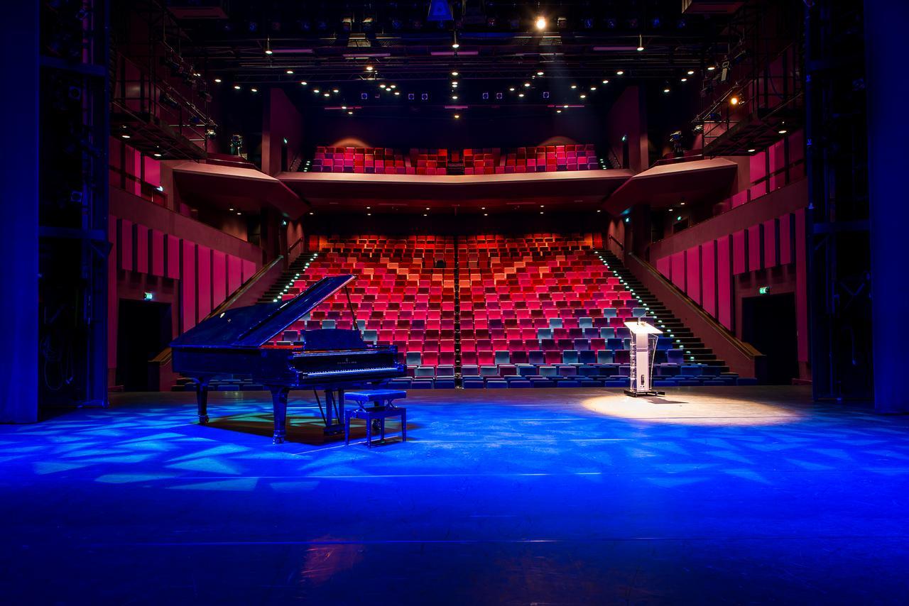 Theaterhotel Venlo Dış mekan fotoğraf